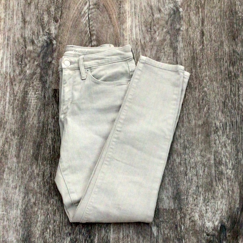 Mid-Rise Skinny Ankle Jeans